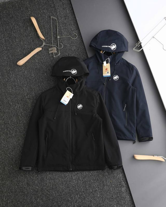 Special Offer! Exclusive Mammut 2025 Fall Softshell Jacket with Hood and Windpro