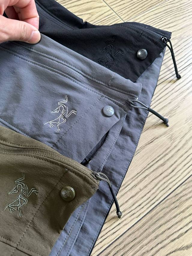 DetailsArc'teryx Leaf Patrol Jacket Ar Tactical Softshell Tricolor Replica Stand