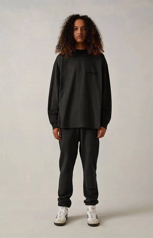 New long-sleeved "Fear Of God Essentials Long Sleeve T-Shirts Fog" with a small