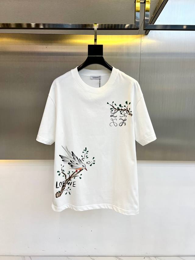 Lowe, 2025 new hand-painted logo elements create a stylish and charming piece! E