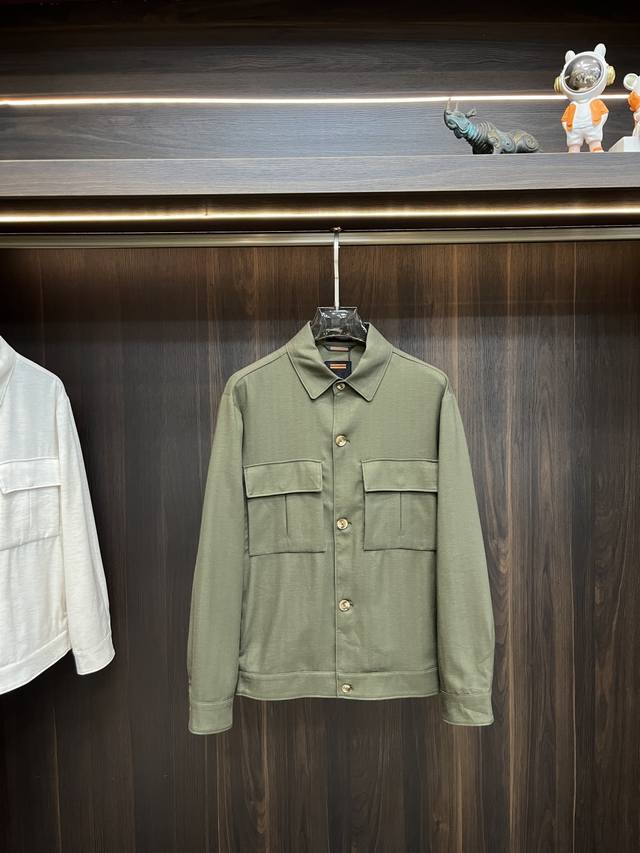 Featured: Zegna's new 2025 Early Fall collection, the Ermenegildo Zegna lapel j