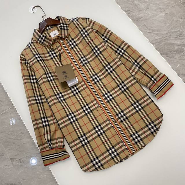 B women's clothing is made from 100% cotton, creating a comfortable and soft upp