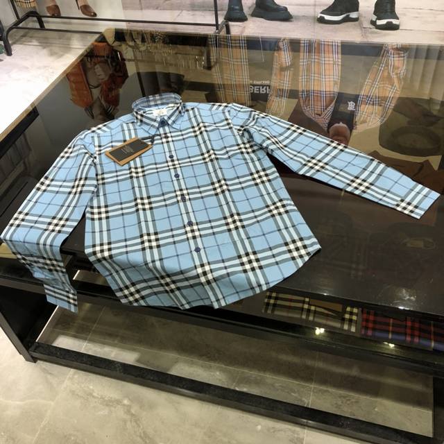 Retro plaid classic small check shirt, poplin cotton fabric is soft, delicate,