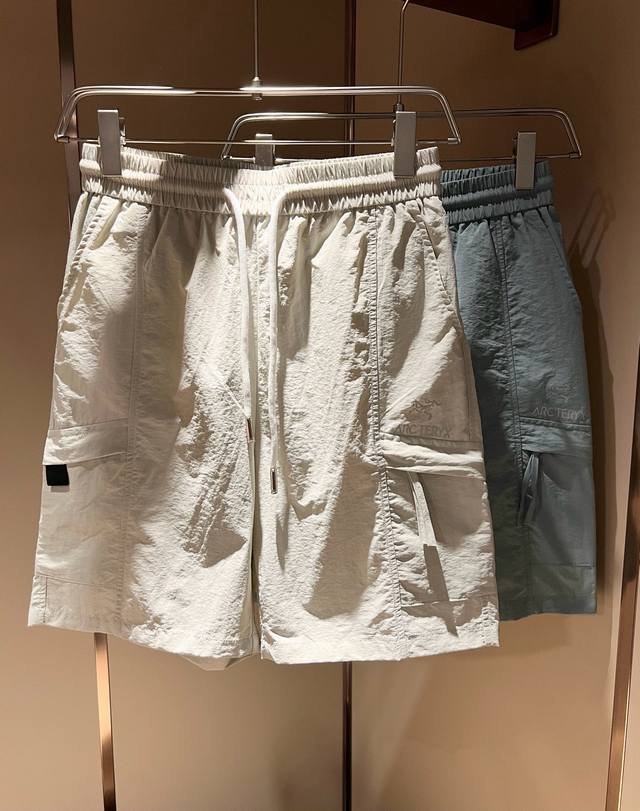 Arcter*X Arc'teryx Spring/Summer 2025 new casual sportswear shorts. Canada Goose