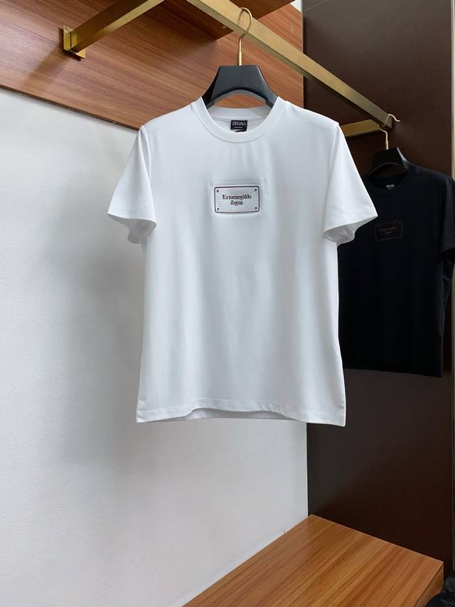 Zegna's 2025 Spring/Summer new collection debuts at the counter, featuring the