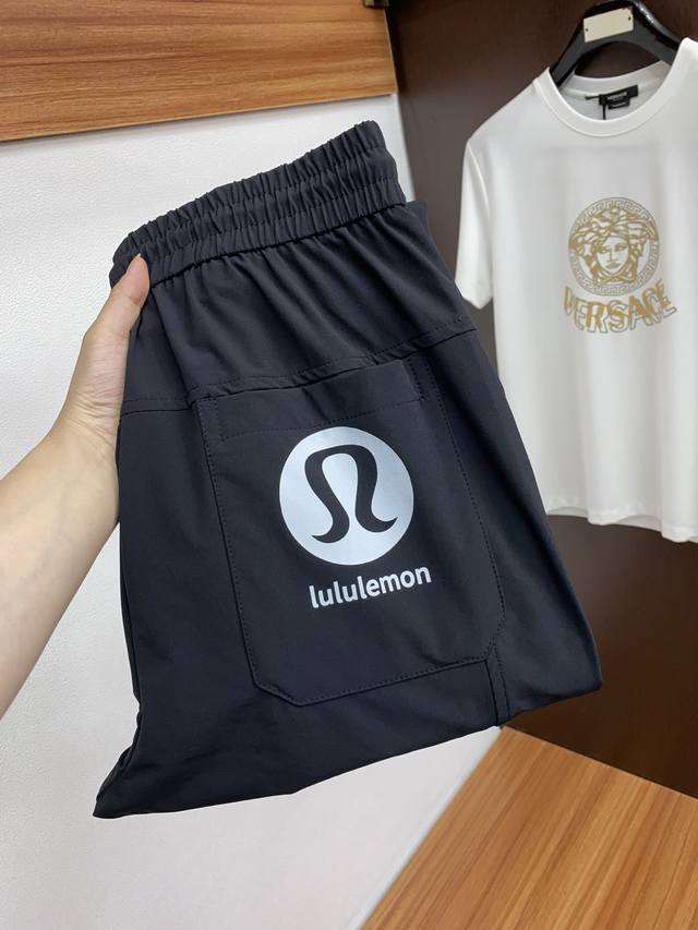 New arrivals from Lulu. High-quality, custom-made, fashionable casual pants. Ex