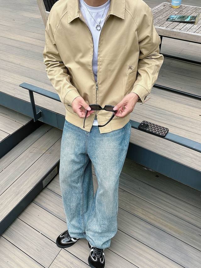 Bur High-cut collar, latest large logo version, 2025Fw early fall new release. B