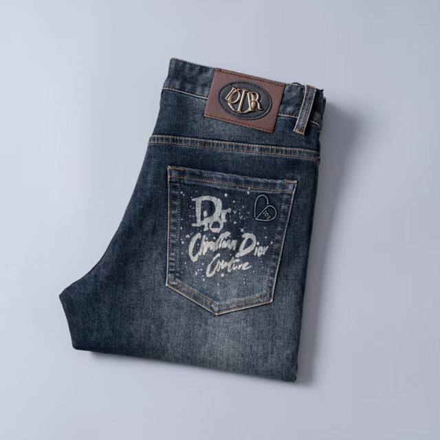 Autumn and Winter Style Number: V7667 Size: 29-40