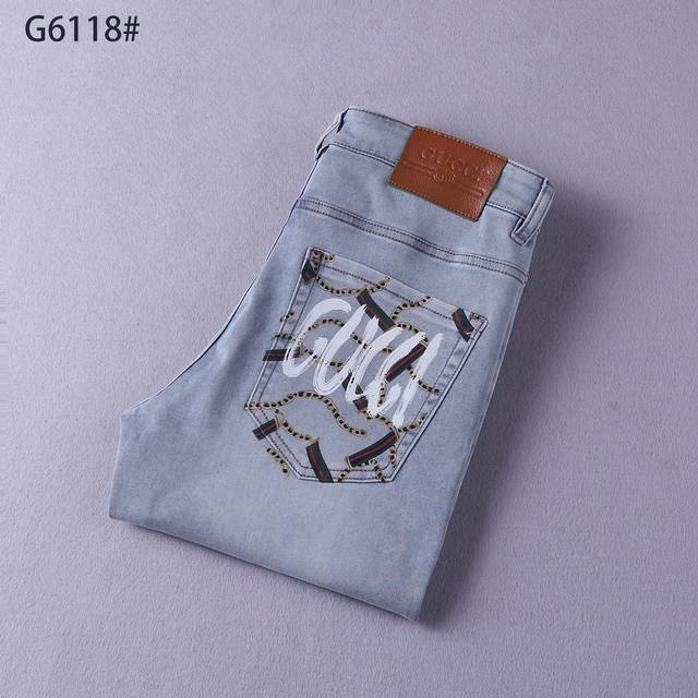Style number: G6118 Spring and summer small straight jeans Size: 29-42