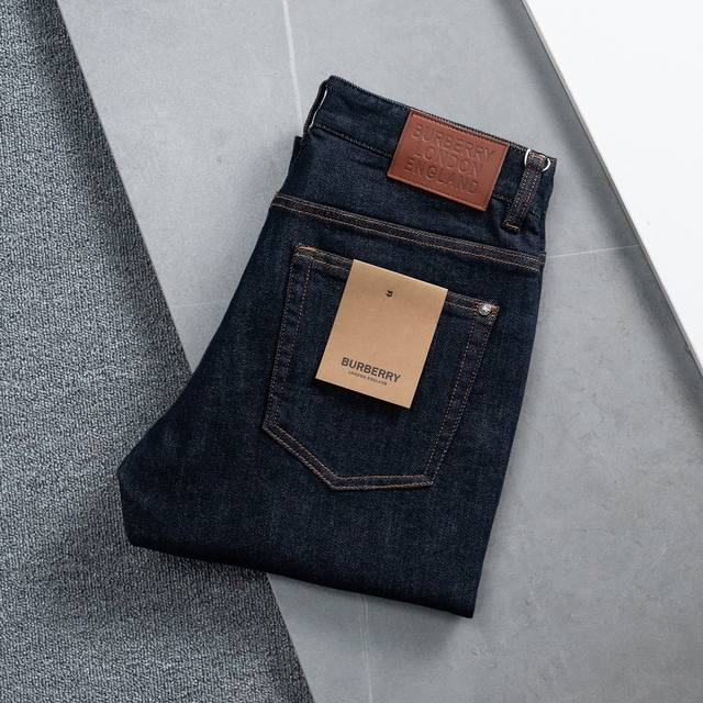 Brand: Burberry Autumn Winter Straight Jeans Style: 703 Solid Color No Fading S