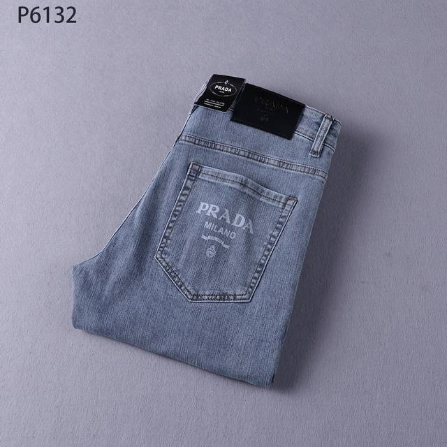 Style number: p7950 Spring and summer business jeans Size: 29-42