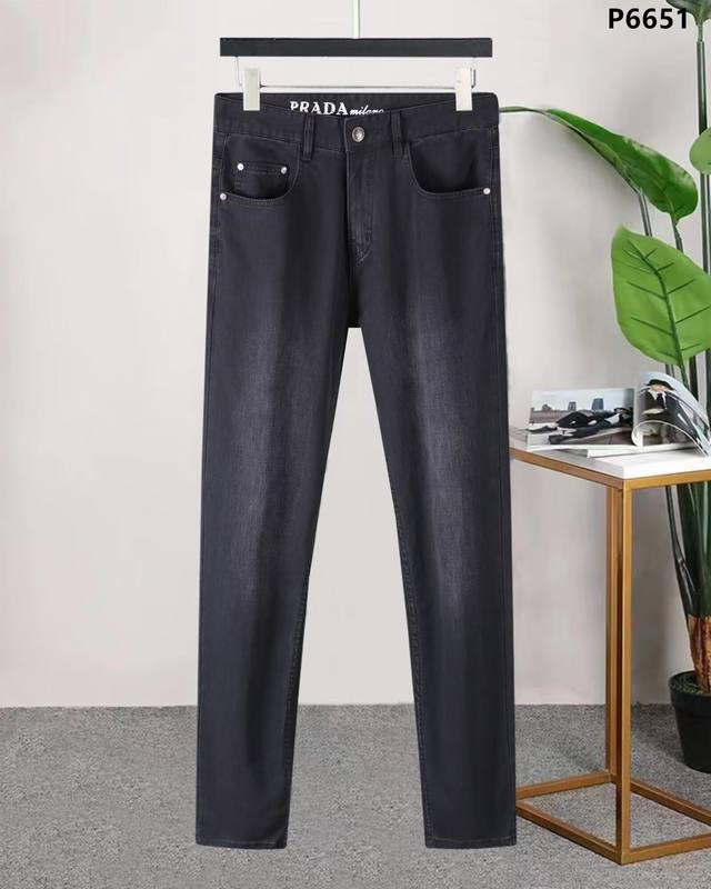 New Spring and Summer Jeans Style: p8620 Size: 29 to 42 Spring and summer jeans