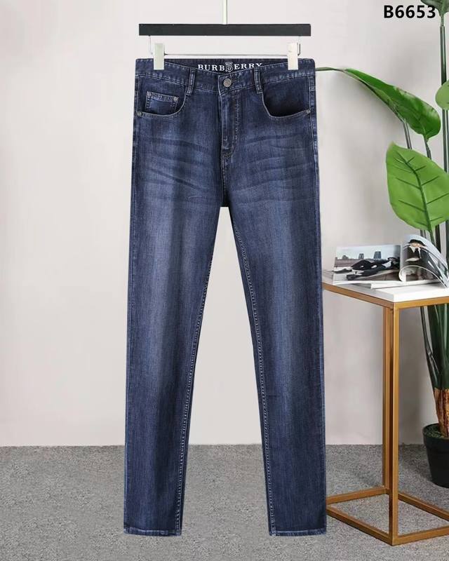 New Spring and Summer Jeans Style No.: B6653 Size: 29 to 42 Spring and summer j