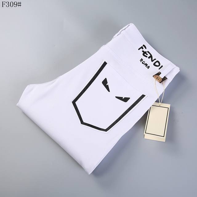 Brand: Fendi Spring/Summer Small Straight Thin Jeans Style No.: 309 Size: 29 to