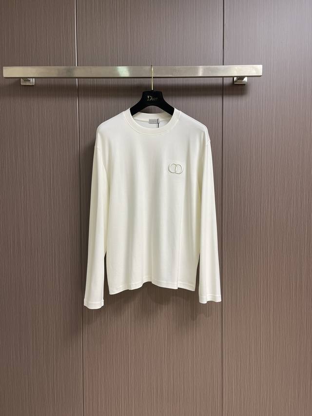 Dior's new 2025 Early Fall collection, a long-sleeved T-shirt with an embroidere