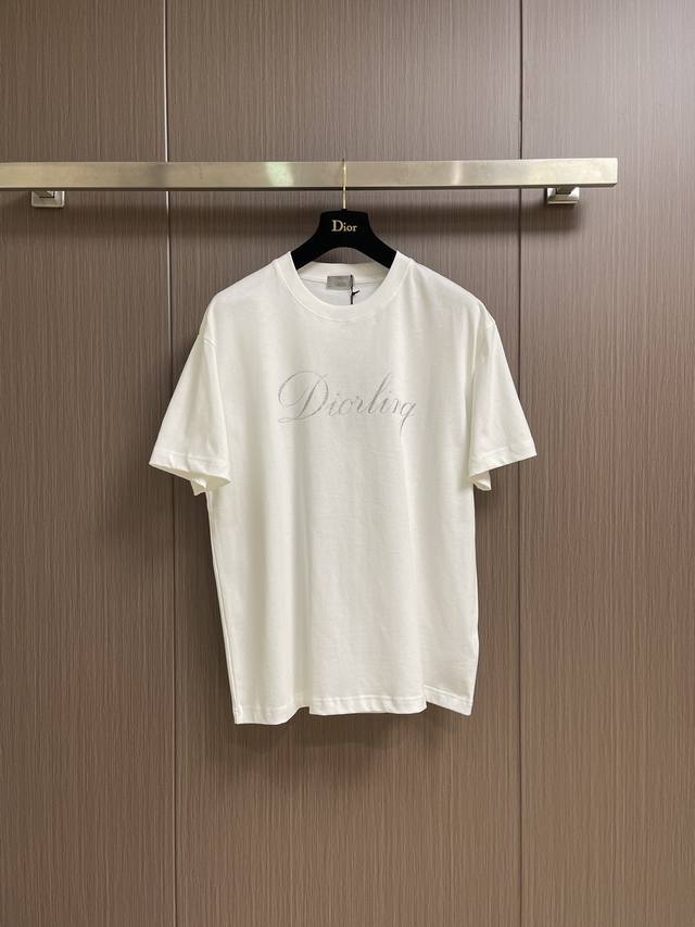 Dior's new round-neck T-shirt for Fall/Winter 2025, featuring a shimmering Diorl