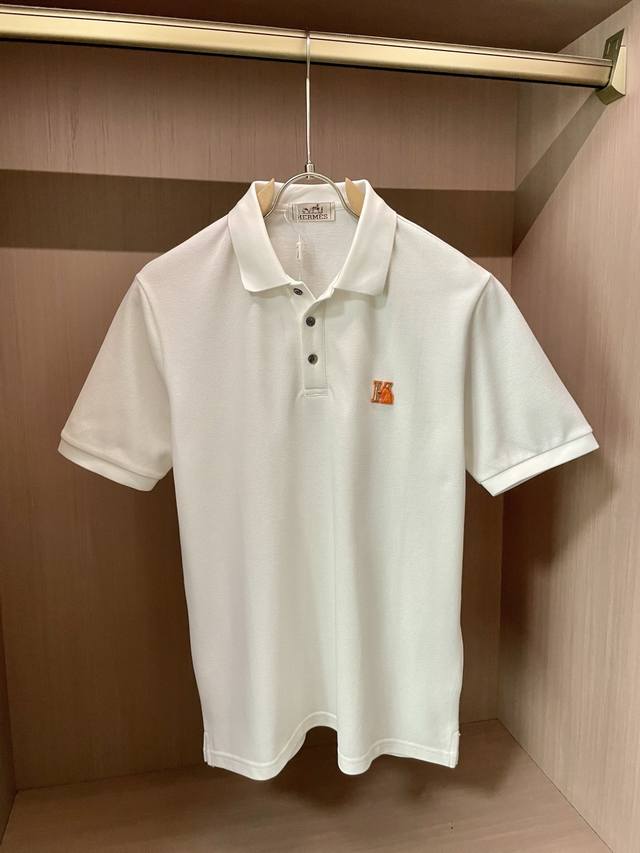 H 2025Ss summer new official website's latest lapel polo shirt, paired with the