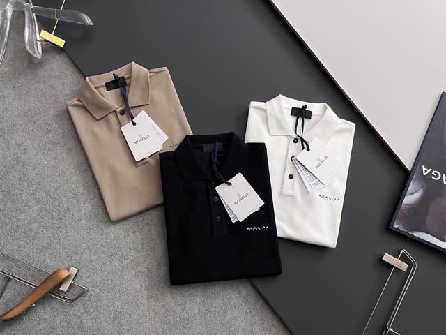 High-quality Moncle*, new 25-inch early spring/summer polo short-sleeve shirt.