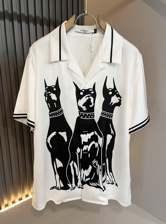 Giv*Chy Ji*Xi's new 2025 spring and summer unisex casual pajama sets inject new