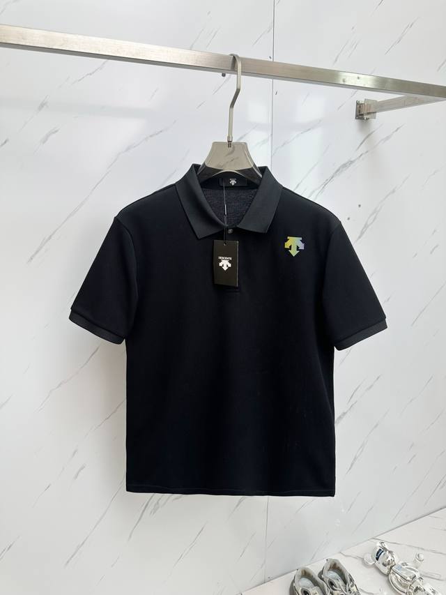 De The latest and most advanced version of the polo shirt short sleeve, the high