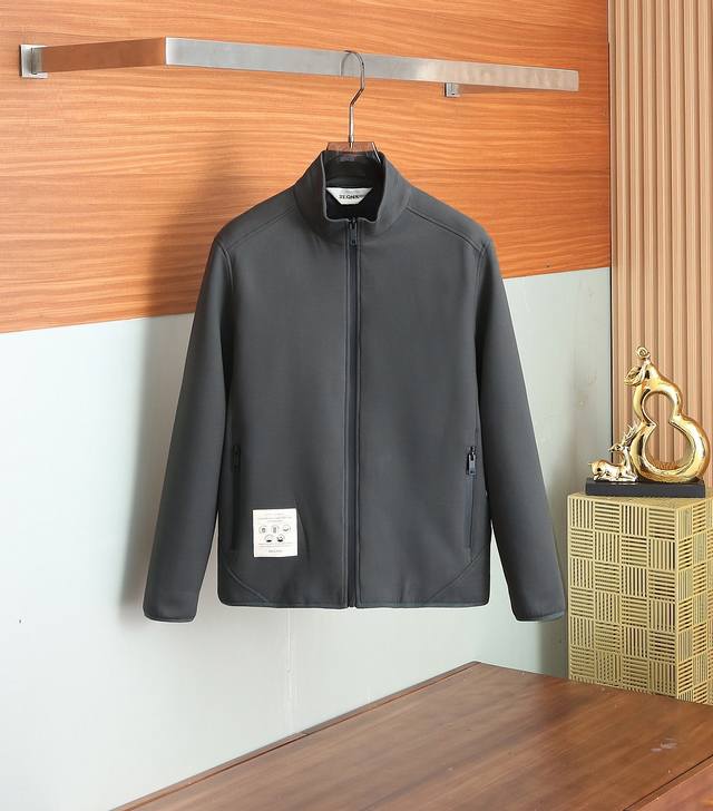 Featured: 's new autumn/winter Zenga Zegna hooded jacket! Made from custom-mad