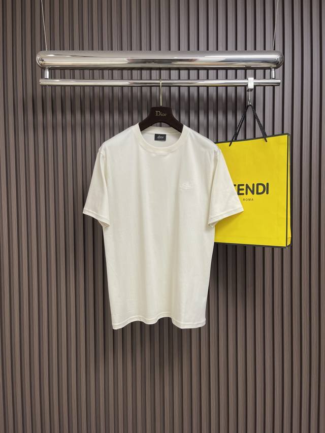 Brioni Logo embroidered men's short-sleeved T-shirt, the fabric is made of origi