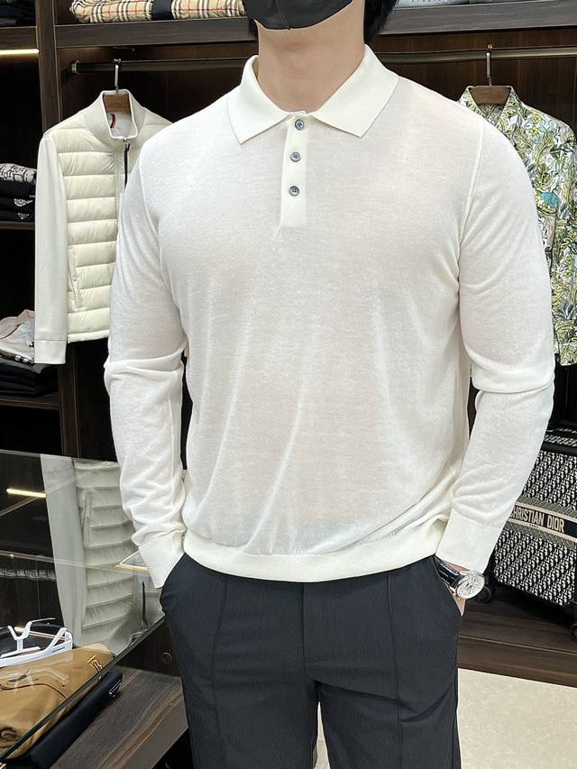 is featuring the new Zegna 25Ss sweater. This sweater is made of 50% wool and 5