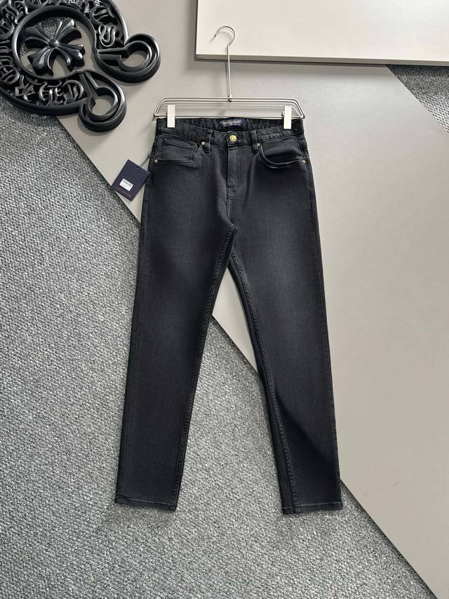 Lv 2025Fw Fall/Winter new men's casual jeans, top quality! Order through our cha