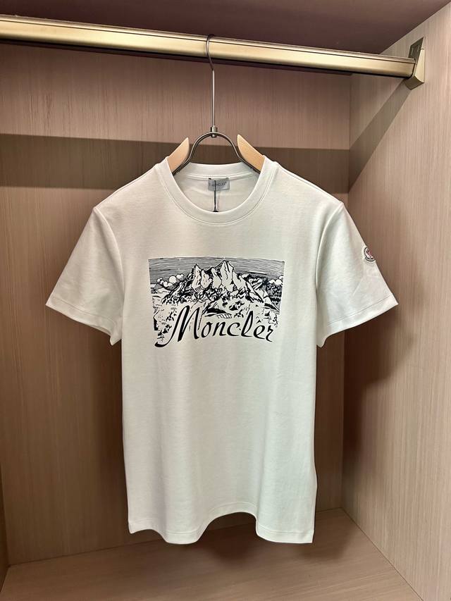 Moncler's 2025 Early Fall new arrival, a thick short-sleeved T-shirt with a snow