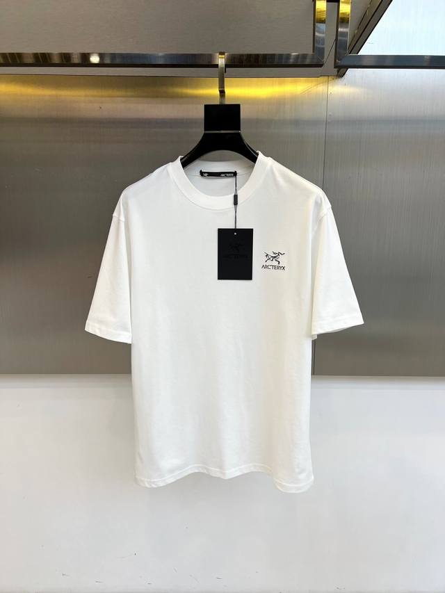 Arc'teryx, 2025 Spring/Summer men's new crewneck short-sleeved T-shirt. Made fr