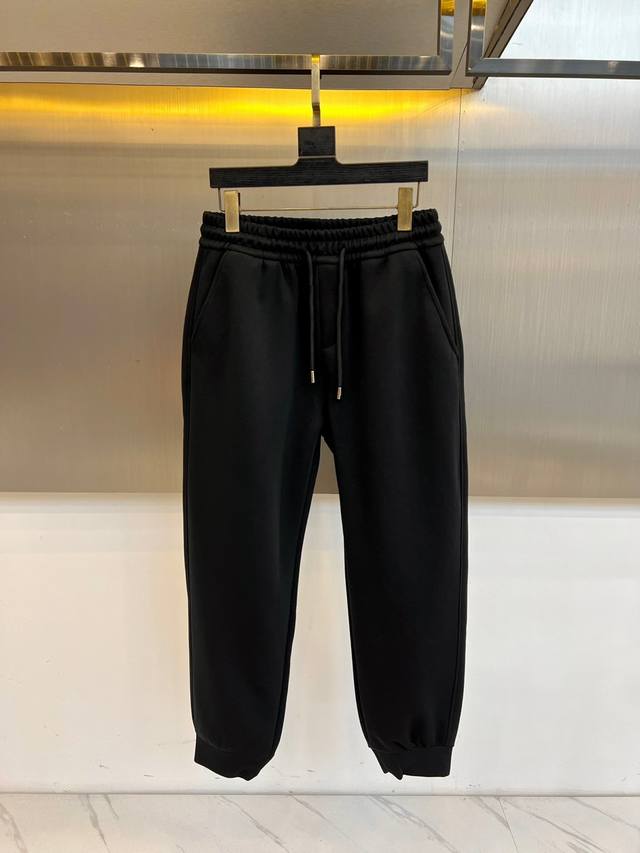 Dio Dior, 25S new autumn and winter casual sports pants, a versatile pair of pan