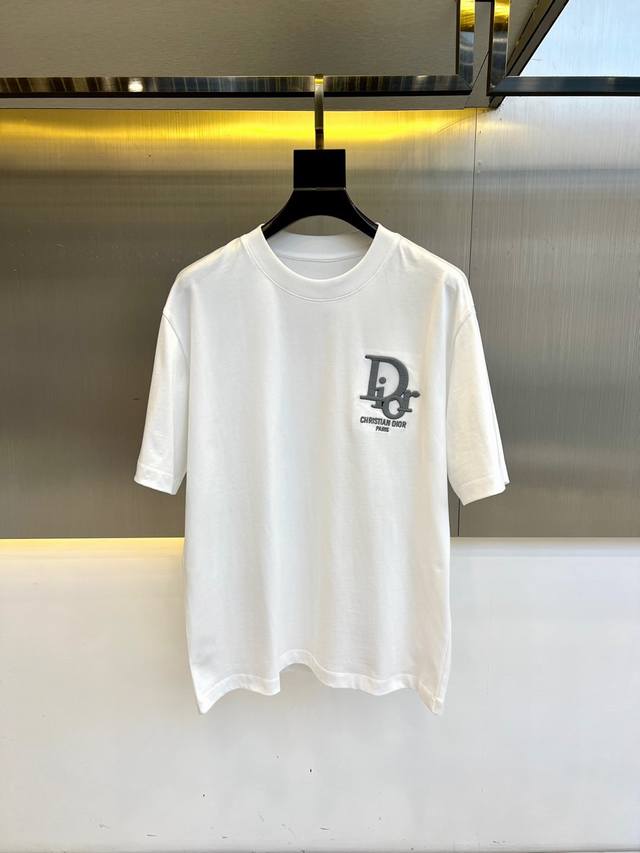 Dior's new 2025 Spring/Summer collection has arrived! This stylish and avant-gar