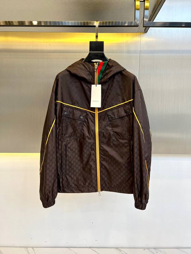 Gucci, 25S Spring/Summer new jacket collection, featuring custom YKK zippers, a