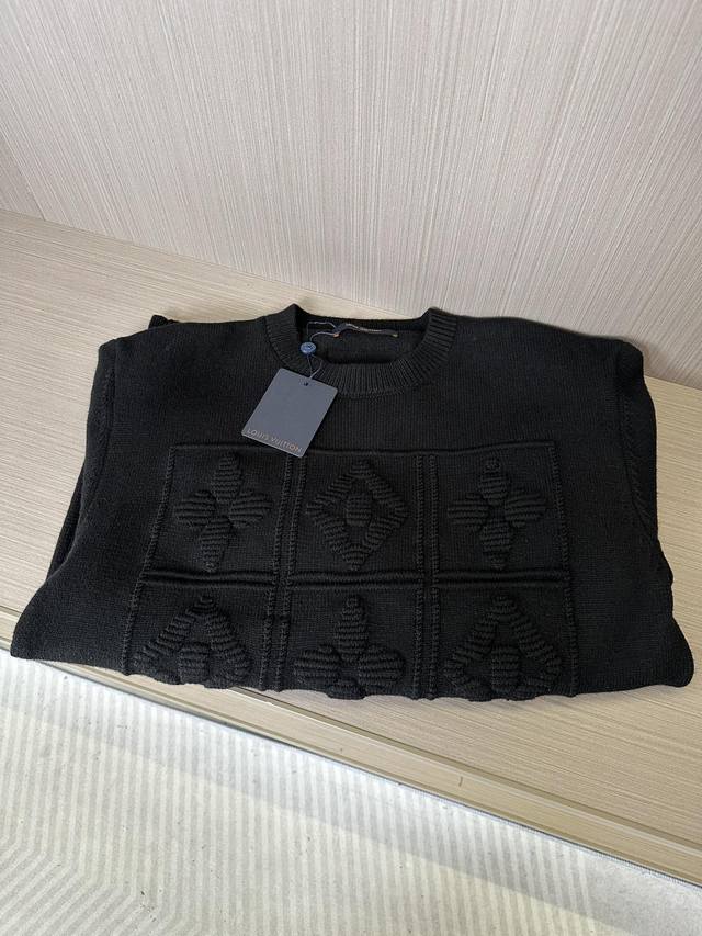 L Donkey's latest 2025FW autumn and winter series crew neck sweater, in perfect