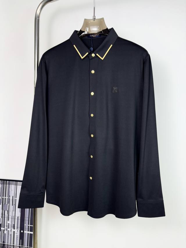 Fd's new casual long-sleeved shirt is perfect for both everyday urban wear and b