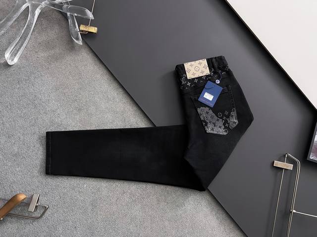 LV*, autumn and winter Black Bull heavy washed casual jeans, imported original w