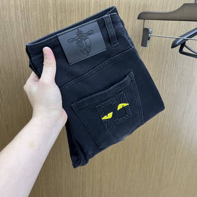 High-end custom Autumn/Winter Fd jeans, the latest 2025 early autumn jeans, ava