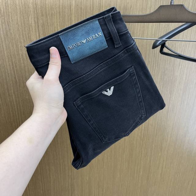 Aj high-end custom fall/winter jeans, the latest 2025 early fall jeans, availabl