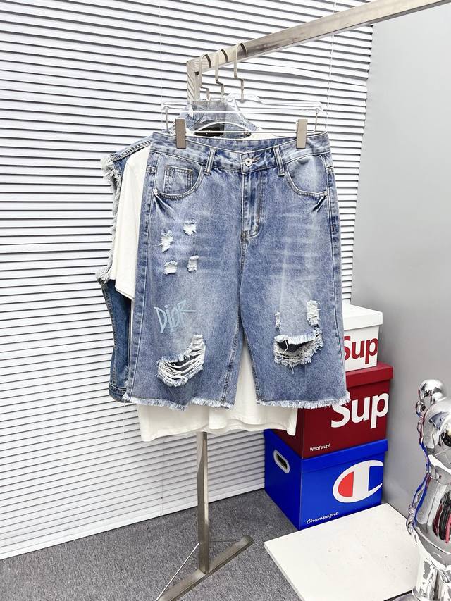 Dior 2025Ss new original hot-selling jeans shorts, super customized style, origi