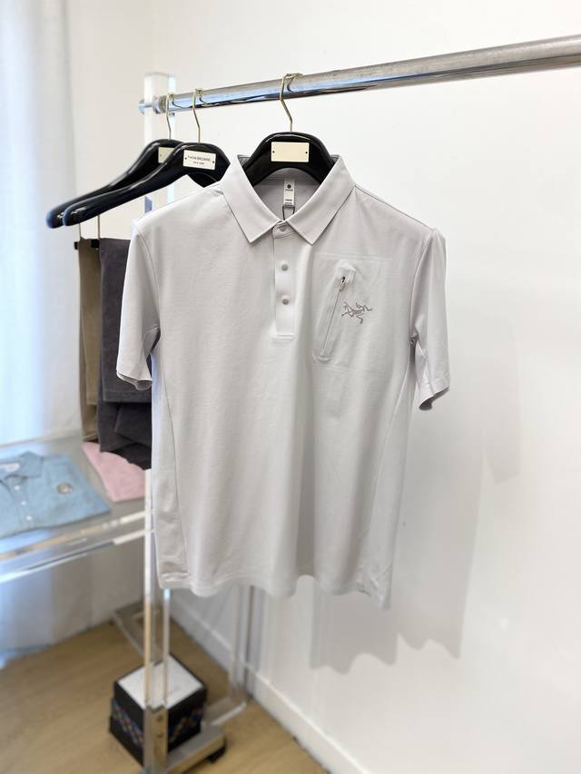Arc'teryx, the latest 2025 short-sleeved T-shirt, handsome and fashionable, wit