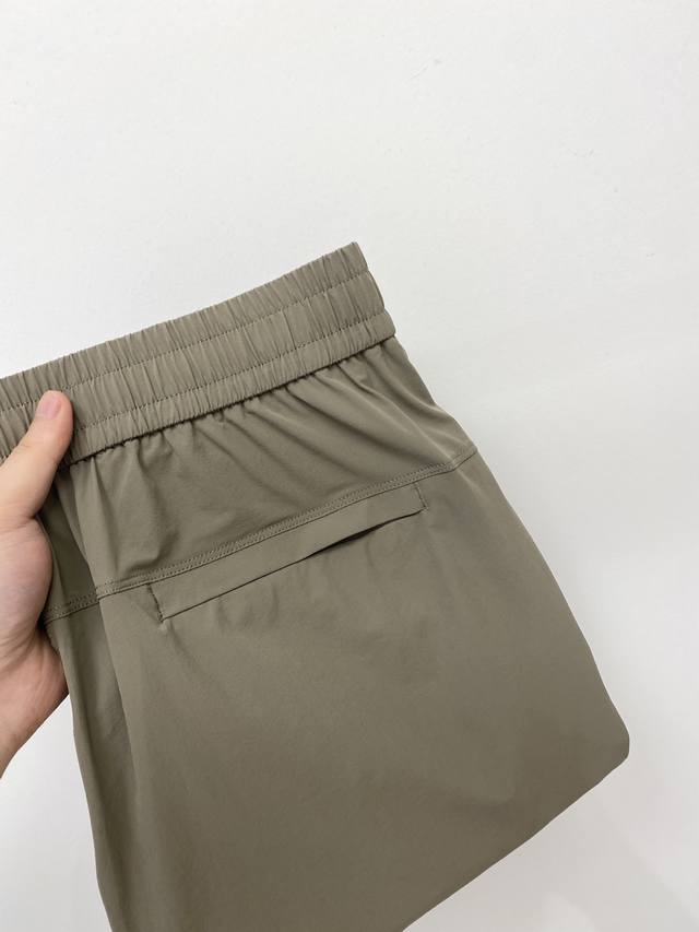 Arc'teryx, 2025 hot-selling casual pants with high elasticity and slimming effe