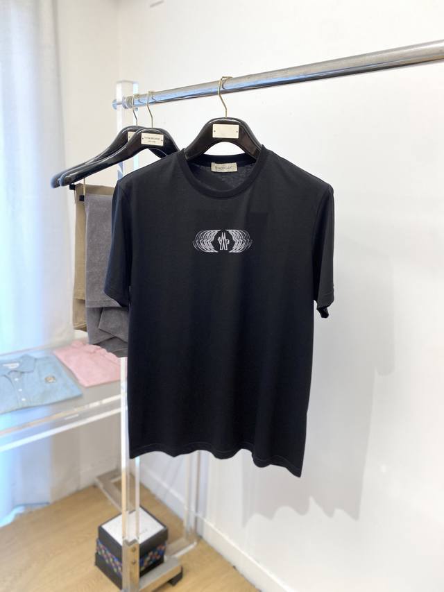 Mongolia's latest short-sleeved T-shirt for 2025, stylish and fashionable, with