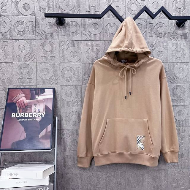 Burberry streamlined patch label with warhorse check logo embroideryRefined upgr