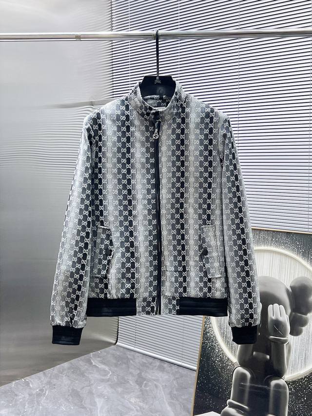 Gucci, 025 Early Fall new lapel jacket, a high-end version! Custom-made fabrics