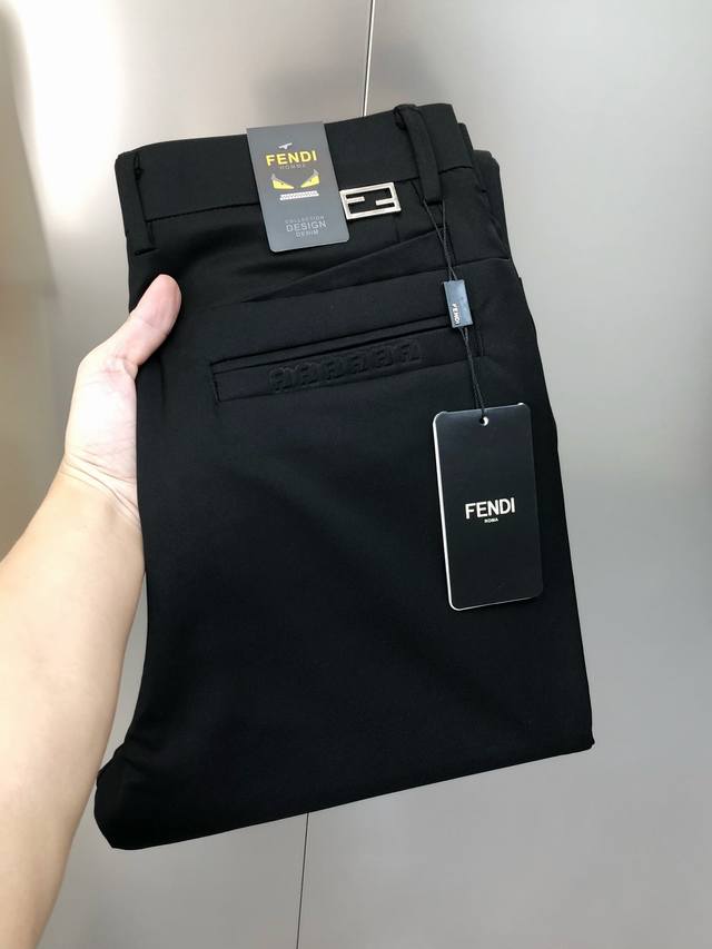 Fd Fendi's 2025 Spring/Summer new original men's business casual trousers, sold