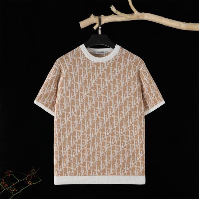 Dior jacquard round neck casual sweater short sleeve T-shirt can be easily integ