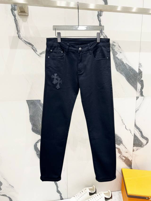 Crocker Spring/Summer Men's Casual Jeans... Made from custom-made denim fabric,
