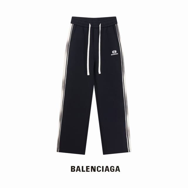 Balenciaga's new Autumn/Winter 2025 casual pants. Retro imported rubber logo wi