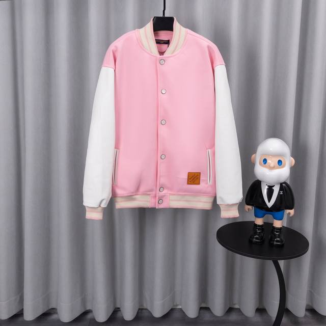 Style No. 482 - Top-of-the-line Lv baseball jacket 25Ss catwalk style. This is