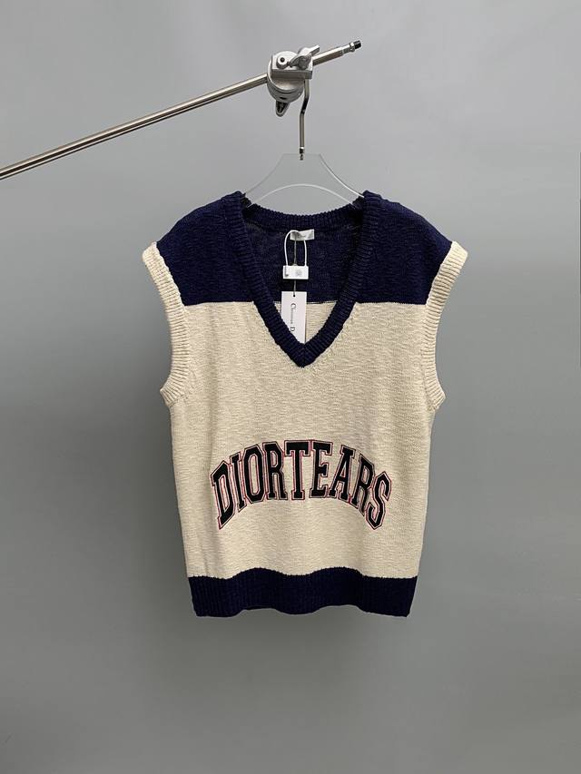 7630# Dior Dior X Tremaine Emory capsule collection. This new fall/winter heavyw